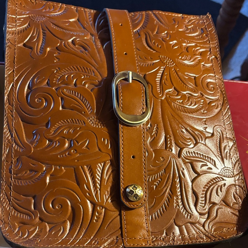 Patricia Nash Tan Embossed Leather Belt - Picture 8 of 9